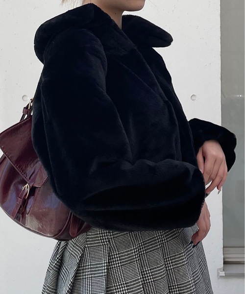 one way(ワンウェイ)の「ファーショートジャケット(その他アウター・レディース・グレー/ブラック/ベージュ/ホワイト/ピンク・FREE)」の13枚目の写真