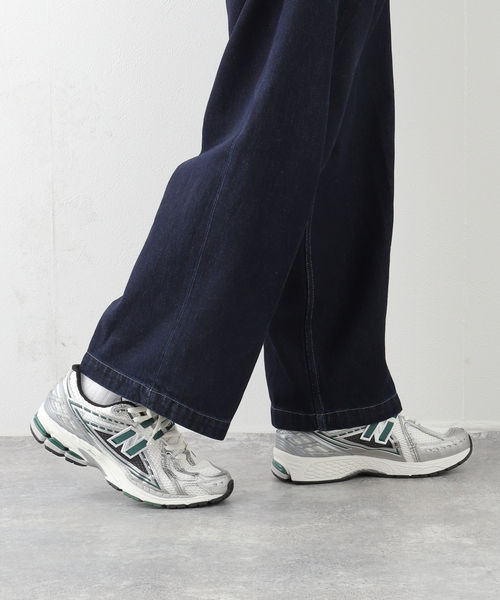 NEW BALANCE(ニューバランス)の「New Balance(ニューバランス) M1906REU(スニーカー・メンズ・シルバー・25.5cm/26cm/26.5cm/27cm/27.5cm/28cm)」の21枚目の写真