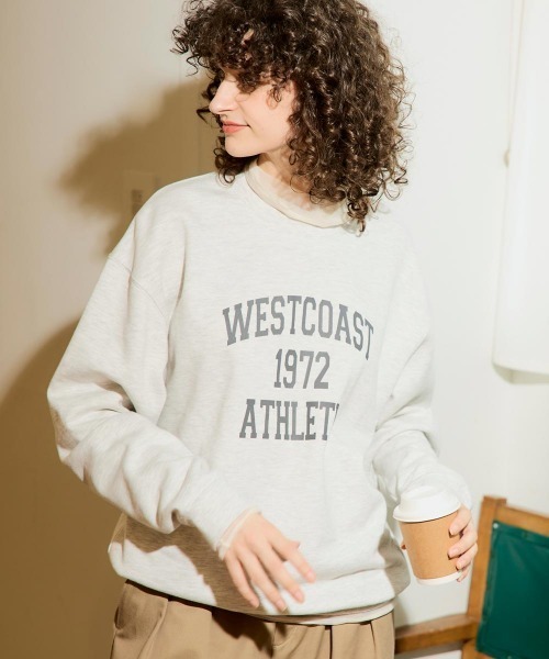 Ocean Pacific（オーシャンパシフィック）の「【OP/オーピー】【限定商品】ユニセックス裏起毛ロゴスウェット　トレーナー　クルースウェット　カレッジロゴ（スウェット・レディース・バーガンディー/ホワイト/チャコール/ヘザーグレー/チャコールグレー・SMALL/MEDIUM/X-LARGE/LARGE）」の5枚目の写真