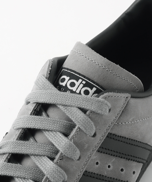 adidas(アディダス)の「adidas originals(アディダス オリジナルス) SUPERSTAR 82 IG9270(スニーカー・メンズ・チャコールグレー・28cm/27.5cm/27cm/26.5cm/26cm)」の8枚目の写真