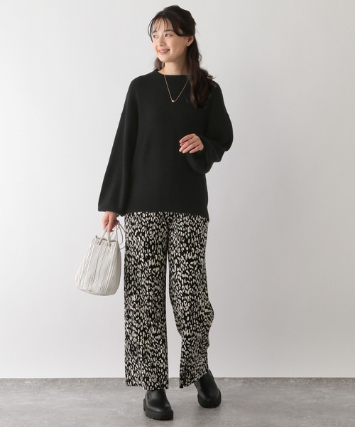 GLOBAL WORK Smile Seed Store（グローバルワーク スマイルシードストア）の「リラクシープリーツパンツ/161581（その他パンツ・レディース・ブラック/グレー系その他/チャコール/カーキ/グレー系その他2/ライトブラウン・MEDIUM/LARGE）」の16枚目の写真