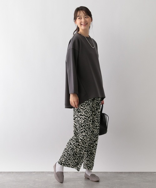 GLOBAL WORK Smile Seed Store（グローバルワーク スマイルシードストア）の「リラクシープリーツパンツ/161581（その他パンツ・レディース・ブラック/グレー系その他/チャコール/カーキ/グレー系その他2/ライトブラウン・MEDIUM/LARGE）」の21枚目の写真