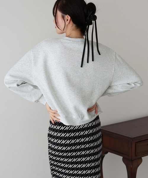 BLUEEAST（ブルーイースト）の「レースリボン刺繍スウェット（スウェット・レディース・アイボリー/グレー/チャコールグレー・MEDIUM）」の4枚目の写真