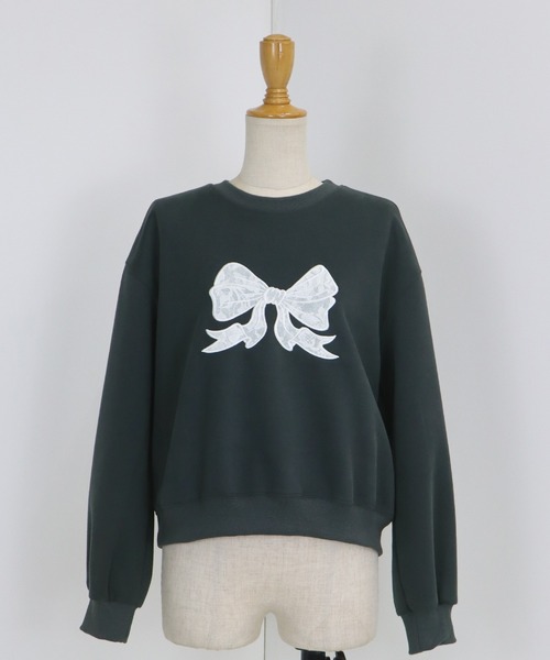 BLUEEAST（ブルーイースト）の「レースリボン刺繍スウェット（スウェット・レディース・アイボリー/グレー/チャコールグレー・MEDIUM）」の18枚目の写真