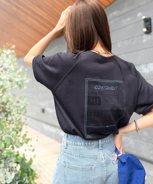 classicalelf（クラシカルエルフ）の「大人カジュアルの新定番。前後2wayグラフィック刺繍＆プリントスウェットトップス（半袖）（スウェット・レディース・オートミール/オフホワイト/杢グレー/チャコールグレー・X-LARGE/SMALL/MEDIUM/LARGE）」の14枚目の写真