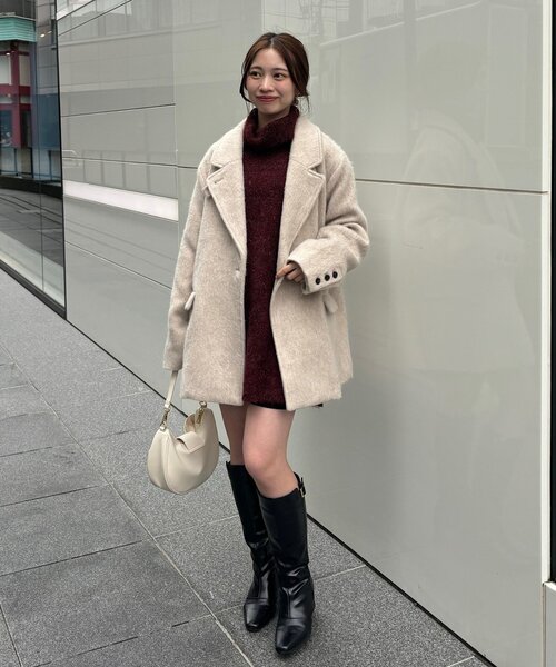 Chico(チコ)の「【まよ企画/WEB限定】肩スリットタートルニットワンピース(ワンピース・レディース・レッド/アイボリー・FREE)」の18枚目の写真