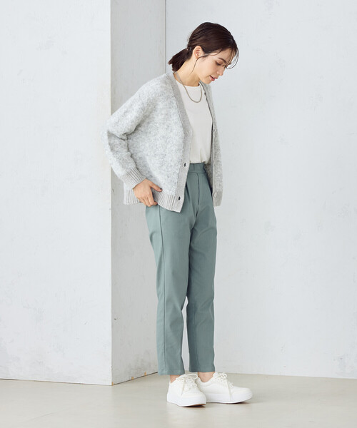 COMME CA MODELS(コムサモデルズ)の「【美しいベーシックパンツ】裏起毛カルゼ テーパードパンツ(その他パンツ・レディース・ネイビー/ブラック/ライトグレー/グリーン・X-SMALL/SMALL/MEDIUM/LARGE/X-LARGE)」の11枚目の写真