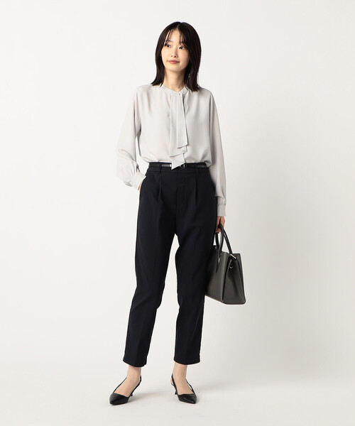 COMME CA MODELS(コムサモデルズ)の「【美しいベーシックパンツ】裏起毛カルゼ テーパードパンツ(その他パンツ・レディース・ネイビー/ブラック/ライトグレー/グリーン・X-SMALL/SMALL/MEDIUM/LARGE/X-LARGE)」の20枚目の写真