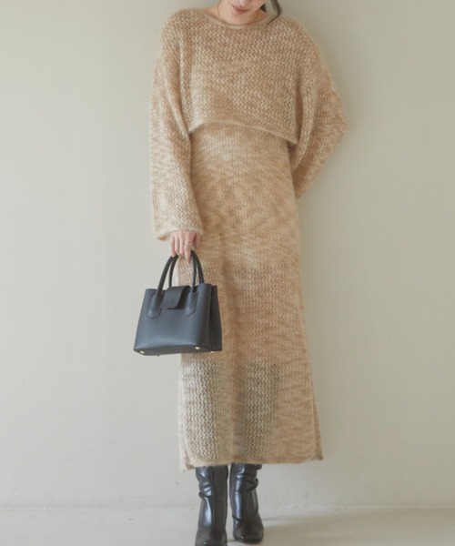 ACYM(アシーム)の「Cat yarn nosleeve ニット(ワンピース・レディース・ベージュ/グレー・FREE)」の2枚目の写真