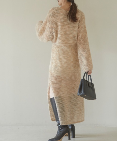 ACYM(アシーム)の「Cat yarn nosleeve ニット(ワンピース・レディース・ベージュ/グレー・FREE)」の8枚目の写真