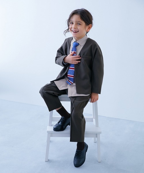 devirock（デビロック）の「えらべる フォーマルデザインシャツ（シャツ/ブラウス・キッズ・グレー系1/グレー系2/グレー系3/ホワイト系1/ホワイト系2/ホワイト系3/サックスブルー系1/サックスブルー系2/ブラック系1/ベージュ系/ブラック系2/ネイビー系/グレー系4・140cm/150cm/160cm/110cm/100cm/120cm/130cm）」の15枚目の写真