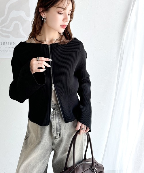 mily bilet(ミウィビレット)の「【mily bilet】大人の愛されカーデ。オフショル2WAYダブルジップニットカーディガン(カーディガン/ボレロ・レディース・アイボリー/ブルー/ブラック・X-LARGE/LARGE/MEDIUM/SMALL)」の19枚目の写真