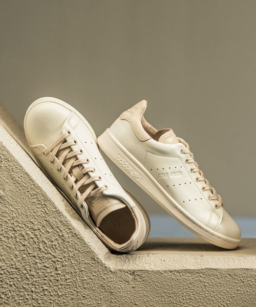 adidas(アディダス)の「『23-25サイズ』adidas Exclusive STAN SMITH LUX(スニーカー・レディース・ホワイト系その他・23/23.5/24/24.5/25)」の5枚目の写真