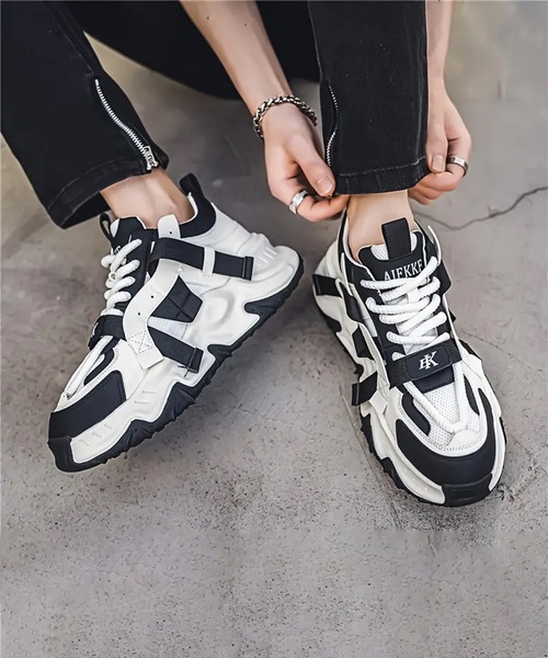 パステル3色ダットスニーカー清爽感 CALIFORNIA OUTFITTERS（カリフォルニア アウトフィッターズ）の