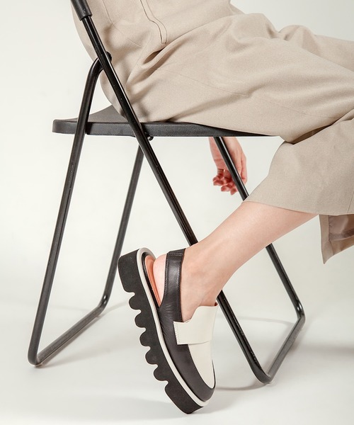 厚底 バックベルトローファー ALL BLACK│Jeffrey Campbell