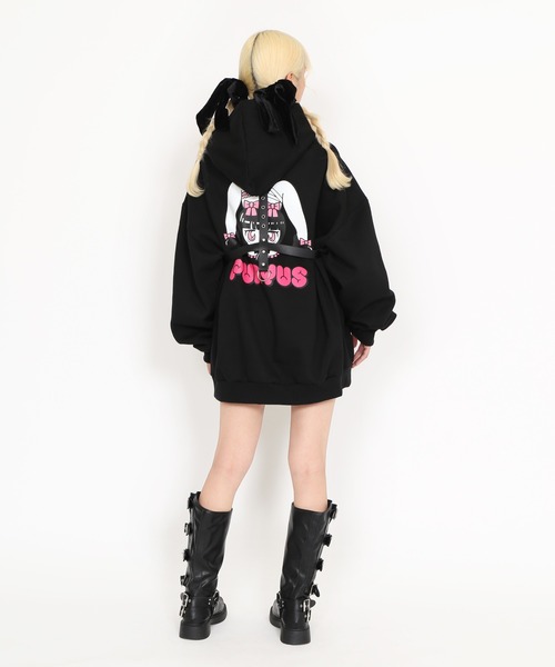 PUNYUS(プニュズ)の「【裏起毛】Rabbit girl 裏起毛ビッグパーカー(パーカー・レディース・サックスブルー/ブラック・3/4)」の4枚目の写真