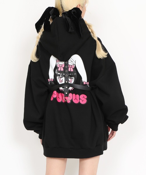 PUNYUS(プニュズ)の「【裏起毛】Rabbit girl 裏起毛ビッグパーカー(パーカー・レディース・サックスブルー/ブラック・3/4)」の9枚目の写真