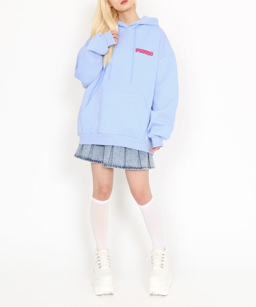 PUNYUS(プニュズ)の「【裏起毛】Rabbit girl 裏起毛ビッグパーカー(パーカー・レディース・サックスブルー/ブラック・3/4)」の12枚目の写真