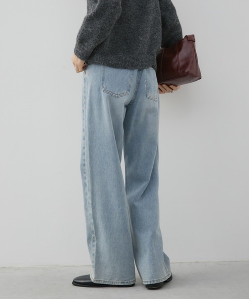 Aunt Marie's（アントマリーズ）の「ワイドストレートデニム【S,M,Lサイズ展開/低身長/高身長にも/美脚見えシルエット]（デニムパンツ・レディース・ブルー/ネイビー/ライトブルー・SMALL/MEDIUM/LARGE）」の17枚目の写真