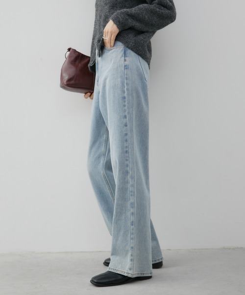 Aunt Marie's（アントマリーズ）の「ワイドストレートデニム【S,M,Lサイズ展開/低身長/高身長にも/美脚見えシルエット]（デニムパンツ・レディース・ブルー/ネイビー/ライトブルー・SMALL/MEDIUM/LARGE）」の15枚目の写真