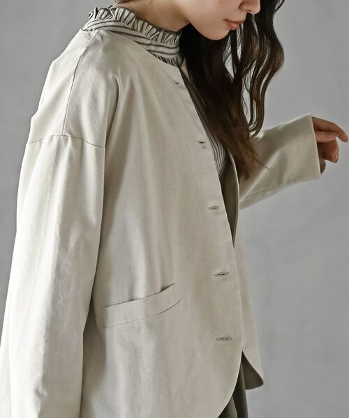 rps(アールピーエス)の「麻混ノーカラージャケット(ノーカラージャケット・レディース・アイボリー/ブラック/ネイビー・フリー)」の16枚目の写真