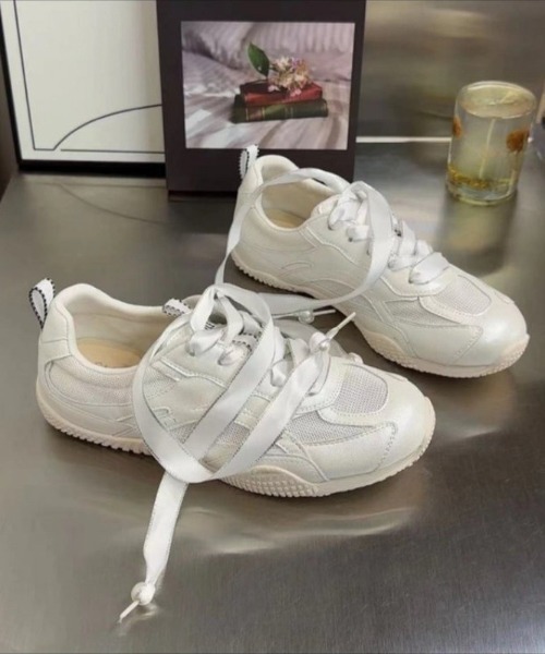 Teem Store（チームストア）の「リボン紐スニーカー（スニーカー・レディース・シルバー/ホワイト・L/M/S）」の12枚目の写真