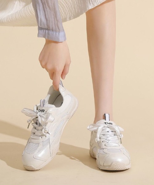 Teem Store（チームストア）の「リボン紐スニーカー（スニーカー・レディース・シルバー/ホワイト・L/M/S）」の17枚目の写真