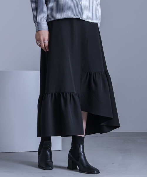 kOhAKU（コハク）の「『アシンメトリースカート』（スカート・レディース・ブラック/グレー・1/2）」の10枚目の写真