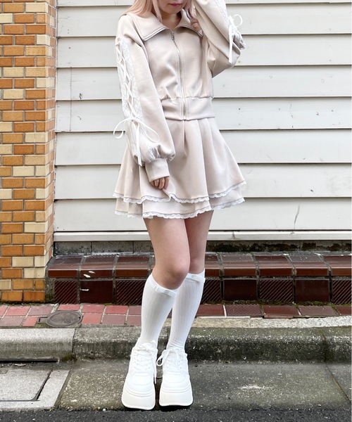 abc une face(アーベーセーアンフェイス)の「【セットアップ対応アイテム】袖レーシングジップアップパーカー(パーカー・レディース・ベージュ/ブラック/グレー・FREE)」の22枚目の写真