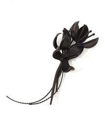 DES PRES（デ・プレ）の「レザー コサージュ（ブローチ/コサージュ）」