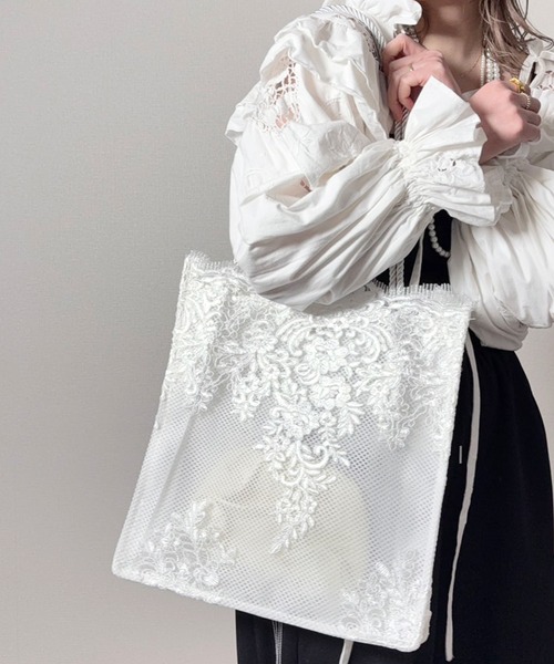 新品未使用♡fiducia♡サクラコ　パールトートバッグ セール】lus. フラワー刺繍レーストートバッグ（トートバッグ