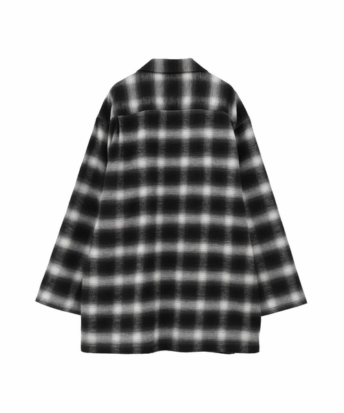 CONVERSE TOKYO(コンバーストウキョウ)の「OVERSIZED FLANNEL CHECKED SHIRT JACKET(シャツ/ブラウス・レディース・ブラック/ネイビー・MEDIUM/SMALL)」の5枚目の写真