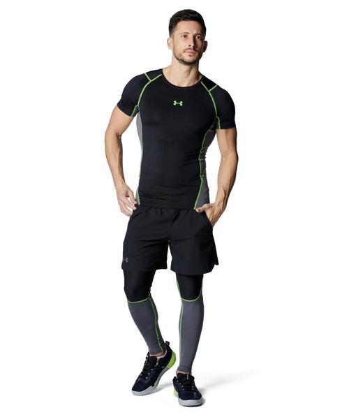 UNDER ARMOUR(アンダーアーマー)の「UAヒートギアアーマー コンプレッション ノベルティ ショートスリーブ シャツ(トレーニング/メンズ)(Tシャツ/カットソー・メンズ・ブラック・S/2XL/XL/L/M)」の3枚目の写真