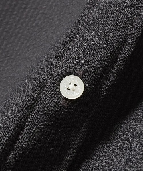 BEAMS（ビームス）の「【吸湿速乾】シアサッカー ミニレギュラー シャツ（シャツ/ブラウス・メンズ・グレー/チャコールグレー/ネイビー・M/L/XL/S）」の13枚目の写真