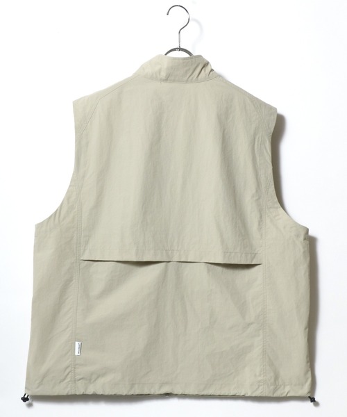 BEN DAVIS（ベンデイビス）の「BENDAVIS/ベンデイビス ナイロン 裏メッシュ ロゴ刺繍 スタンドベスト レディース メンズ（ベスト・メンズ・アイボリー/ブラック・LL/L/M）」の15枚目の写真