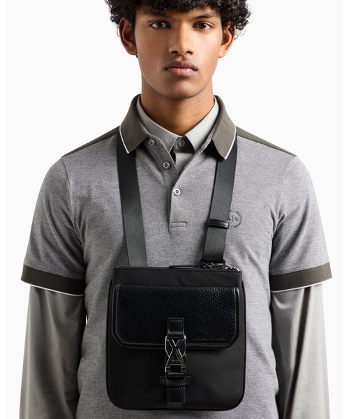 国内買付★A/X ARMANI EXCHANGE★AXバックル ショルダーバッグ セール】【A|X アルマーニ エクスチェンジ】AXロゴバックル