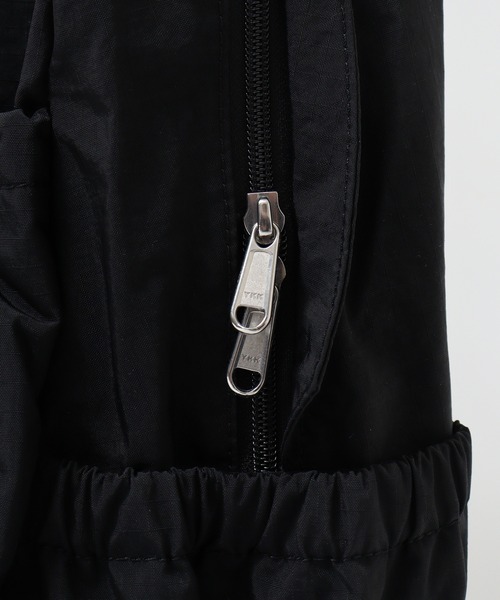 THRASHER(スラッシャー)の「THRASHER ゴンズデザインナイロンリュック(バックパック/リュック・メンズ・グレー系その他/ブルー系その他/ブラック×ホワイト・FREE)」の11枚目の写真