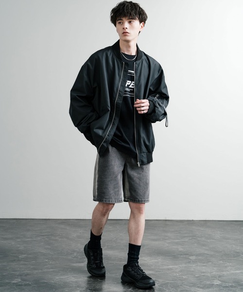 Rocky Monroe(ロッキーモンロー)の「グラデーションサイドライン ワイドデニムイージーショートパンツ(デニムパンツ・メンズ・ブラック/ブラウン/グレー・XL/L/M)」の17枚目の写真