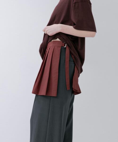 LAATO(ラート)の「pleats wrap fake skirt(スカート・レディース・オフホワイト/ブラウン・FREE)」の2枚目の写真