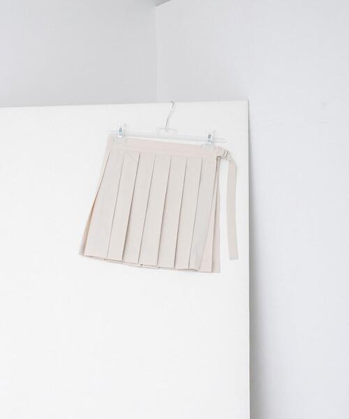 LAATO(ラート)の「pleats wrap fake skirt(スカート・レディース・オフホワイト/ブラウン・FREE)」の19枚目の写真