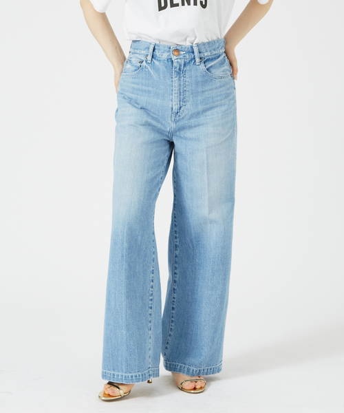 Rouge vif（ルージュヴィフ）の「【RED CARD/レッドカード】Slogan ルーズストレートデニム（その他パンツ・レディース・ライトブルー・23/24/25/22）」の7枚目の写真