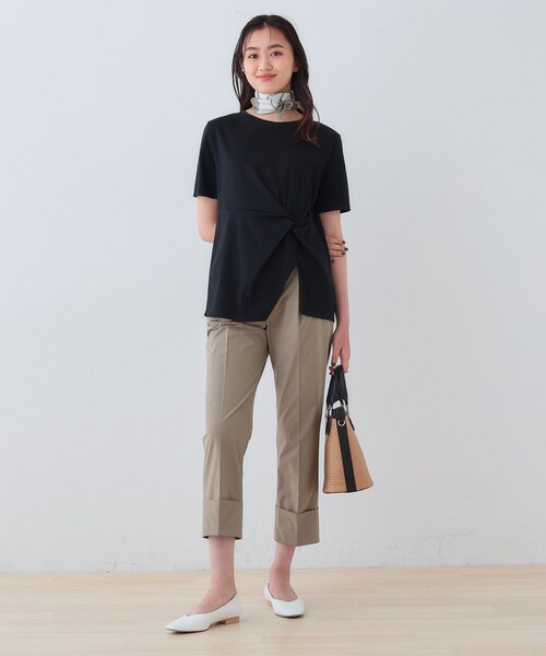 INDIVI(インディヴィ)の「【洗える】ねじりデザインTシャツ(Tシャツ/カットソー・レディース・ブルー系その他/ダークオリーブ/ブラック/ホワイト/グリーン/ベージュ/オフホワイト・05/19/15 /13/38/34)」の15枚目の写真