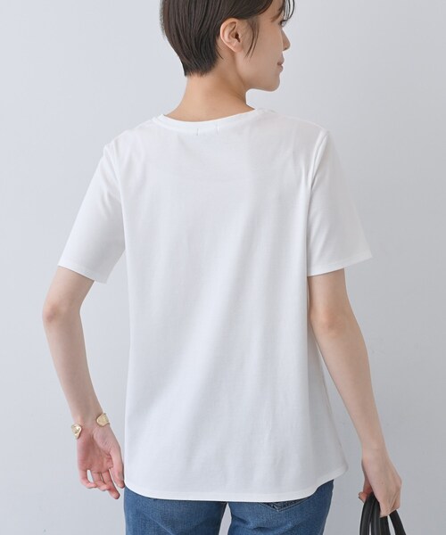 INDIVI（インディヴィ）の「【洗える】ねじりデザインTシャツ（Tシャツ/カットソー・レディース・ブルー系その他/ダークオリーブ/ブラック/ホワイト/グリーン/ベージュ/オフホワイト・05/19/15 /13/38/34）」の14枚目の写真