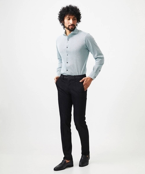MICHEL KLEIN HOMME (ミッシェルクランオム)の「《日本製》ストレッチラッセル長袖シャツ(シャツ/ブラウス・メンズ・ライトブルー/ブラック/カーキ・MEDIUM/LARGE/X-LARGE)」の4枚目の写真