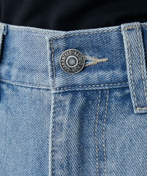 le ELMi（ルエルミ）の「Slit straight denim pants / スリット ストレートデニムパンツ（デニムパンツ・レディース・ライトブルー/ブラック・M/L）」の8枚目の写真