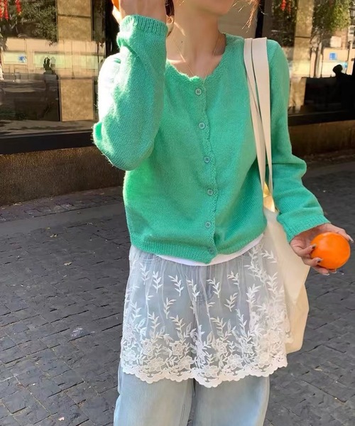 Chiina（チーナ）の「Chiina / クルーネックカラーカーディガン（カーディガン/ボレロ・レディース・ブルー/イエロー/ホワイト/グリーン・FREE）」の14枚目の写真