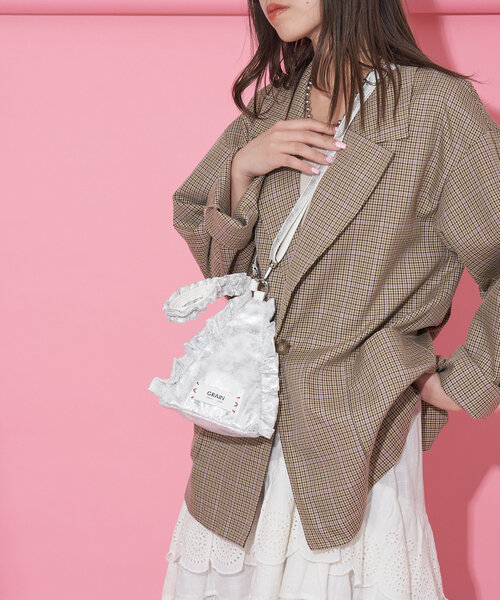 GRAIN(グレイン)の「【GRAIN/グレイン】メタリックトライアングル2WAYミニショルダー(ショルダーバッグ・レディース・ブルー/シルバー/ピンク・FREE)」の11枚目の写真