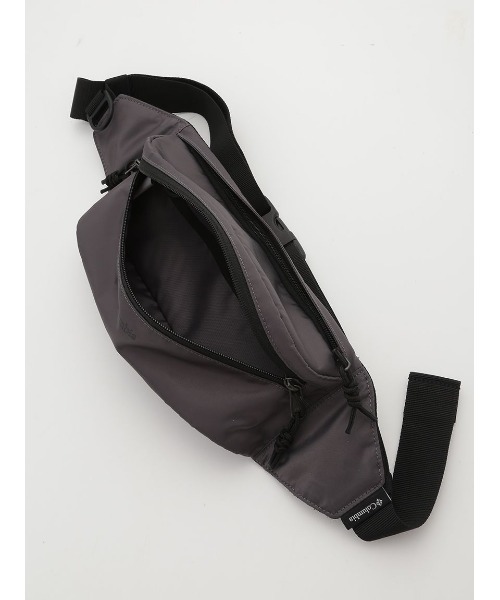 Columbia(コロンビア)の「【emmi×Columbia】Great Smoky GardenTM E. Hip Bag(ボディバッグ/ウエストポーチ・レディース・ブラック・FREE)」の9枚目の写真