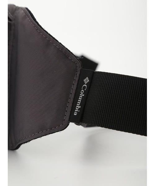 Columbia(コロンビア)の「【emmi×Columbia】Great Smoky GardenTM E. Hip Bag(ボディバッグ/ウエストポーチ・レディース・ブラック・FREE)」の5枚目の写真