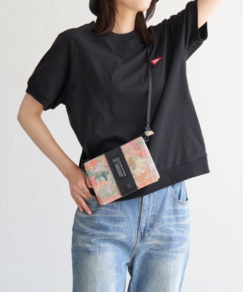 ikka（イッカ）の「Healthknit Product ヘルスニットプロダクト ガゼット半袖Tシャツ（Tシャツ/カットソー・レディース・ホワイト/その他1/ブラック/オフホワイト/チャコールグレー/ブルー・M/L/S）」の3枚目の写真